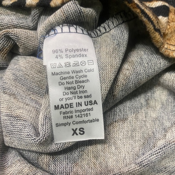 NWT - LulaRoe Sarah Cardigan (XS) - Picture 5 of 6